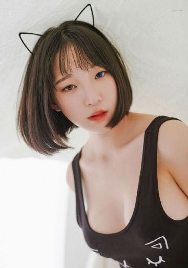 年轻善良的子9完整版_韩国在线观看