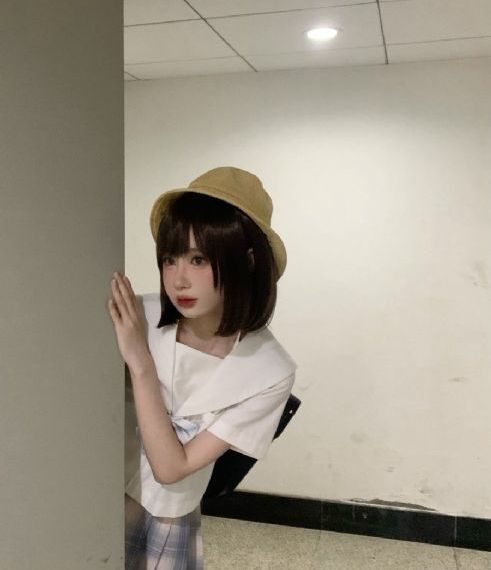 桌球上的艳遇hd_BD韩语电影在线观看