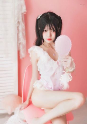 女邻居 电影_电影在线观看
