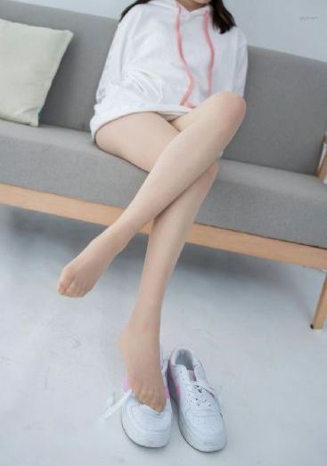 漂亮秘书的滋味2_1080免费高清观看