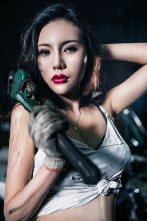姐姐的朋友vs弟弟的朋友_高清在线观看视频