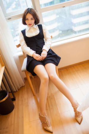 林老师的奶水_720在线视频播放
