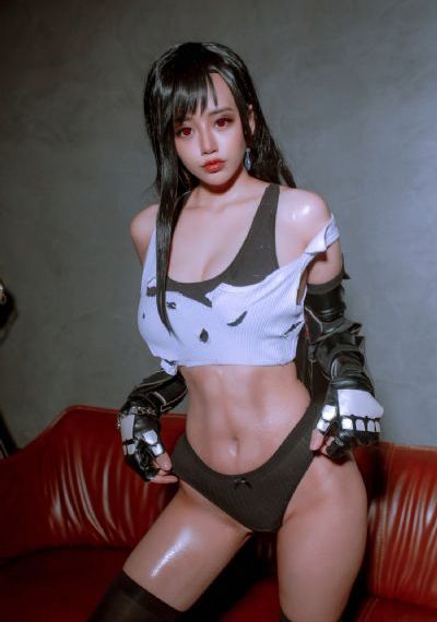 被驯服的女职员_完整版在线观看
