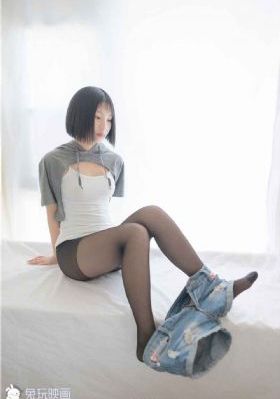 撕开她的乳罩慢慢揉捏吻_BD国语韩国电影在线观看
